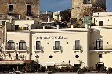 בית מלון כפרי Villa Carolina