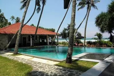 Hotel Weligama Bay Resort