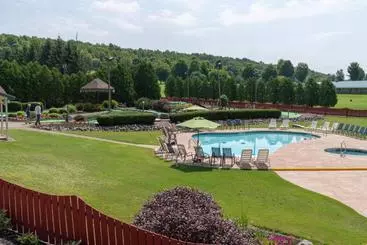 Byrncliff Golf Resort
