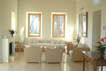 בית מלון כפרי Can Simoneta Adults Only