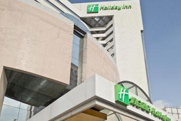 Otel Country Inn & Suite By Radisson, Shanghai Railway Station