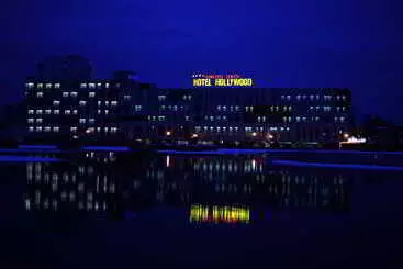 Отель Hollywood
