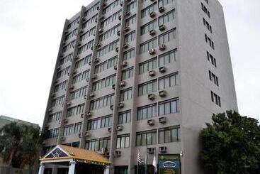 هتل Nacional Inn Ribeirao Preto