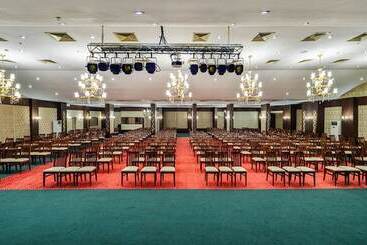 هتل Selge Beach Resort & Spa All Inclusive