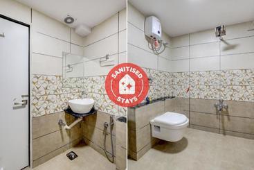 فندق Oyo 77355 Prince Inn