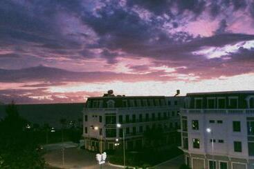 Hotel Stay Hostel 2 350m From The Ferry