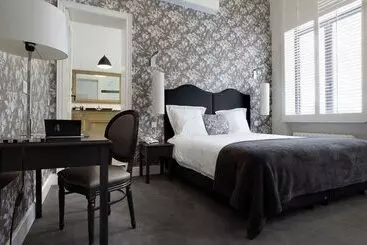 Hotel Made In Louise