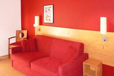 هتل Séjours & Affaires Rouen Normandie