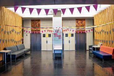 فندق Katharine Jermyn Hall