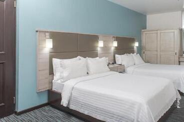 Отель Holiday Inn & Suites Mexico Zona Reforma, An Ihg