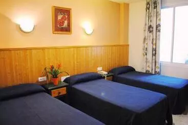 Отель Maria Cristina