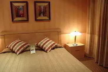 هتل Retaj Residence Al Sadd