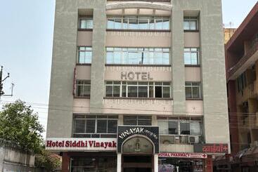 هتل Siddhi Vinayak Station Road Jaipur
