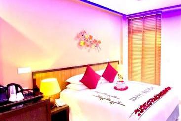 호텔 Eleven Trees Maldives