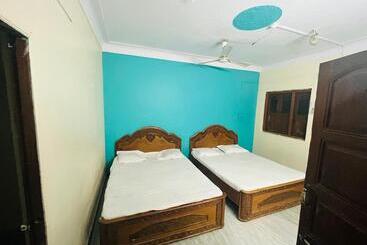 Hotel Raghunath Residency Niwas