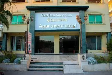 Boulevard Apartment