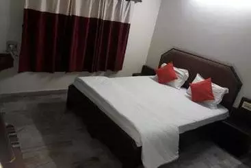 Hotel Durai( 20 Kms Away From Pondicherry)