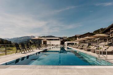 Hofgut Apartment & Lifestyle Resort Wagrain