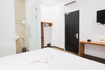 Otel King S Palace Mitra Reddoorz