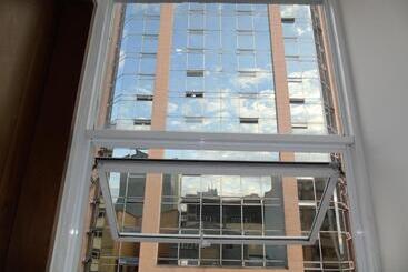 Hotel Paradise Del Cafe