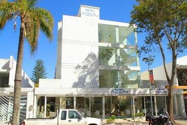 Otel Aqua