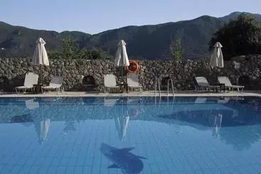 בית מלון כפרי Jason