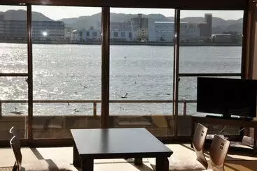 Ryokan Kahan No Yado Karatsu Castle