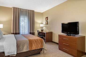 בית מלון כפרי Comfort Inn & Suites Suwanee Sugarloaf