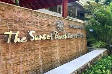 Hotelli The Sunset Beach Resort & Spa Taling Ngam