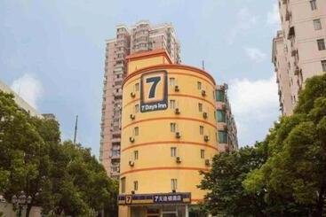 Hotel 7 Days Inn Nanjing Gaochun Metro Station