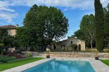 Bed & Breakfast Domaine Les Mûriers