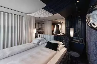 Aeon Hotel   Adults Only Bed & Breakfast