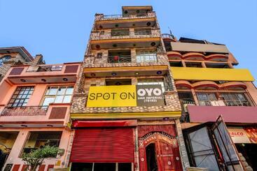 Hotel Spot On 78182 New Sundar