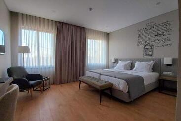 هاستل Casa Da Torre   Viseu