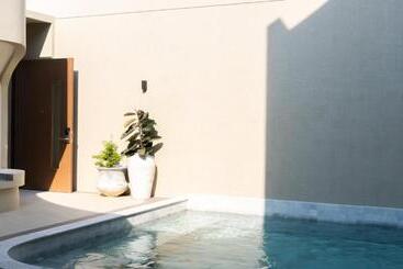 Aparthotel Seamira House Huahin   Sha