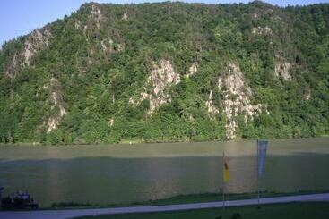 Retkeilymaja Gasthof In Der Exlau