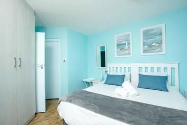 Hotelli False Bay Inn