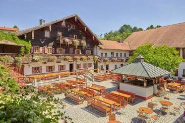 Hotel Gutshof Uttlau