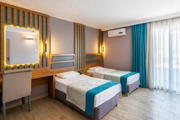 Blue Star Hotel   All Inclusive