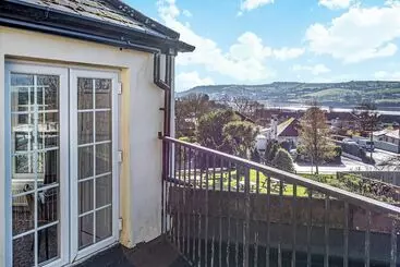 Hotel Cockhaven Arms