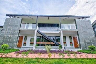 Hotel The Cloyster Resort And Spa