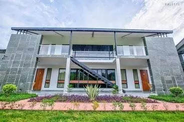 Hotel The Cloyster Resort And Spa