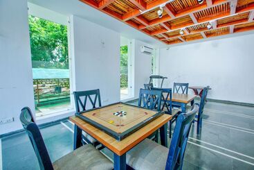 هتل The Cloyster Resort And Spa