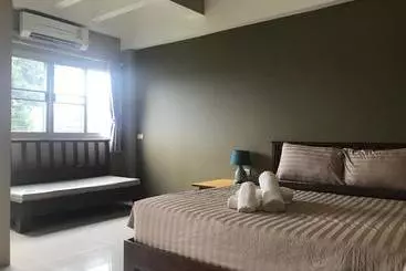 Hotelli Baan Ton Chan