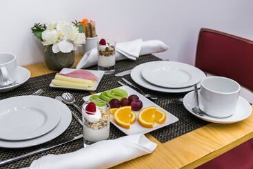 پانسیون Ribeiredge Guest House