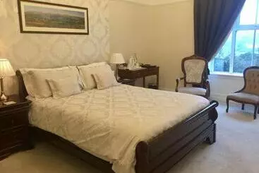 The Corner House Bed & Breakfast