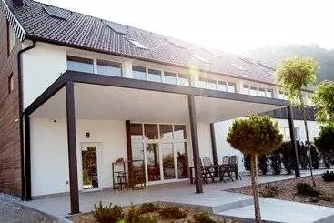هتل Apartments Art House