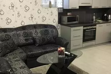 Pensjonat Varkerulet Apartman