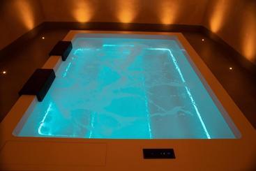 بنسيون Regina Bianca   Camere, Suite & Spa   Sciacca