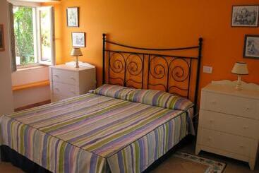 צימר Agenzia Isotur Villa Olimpia